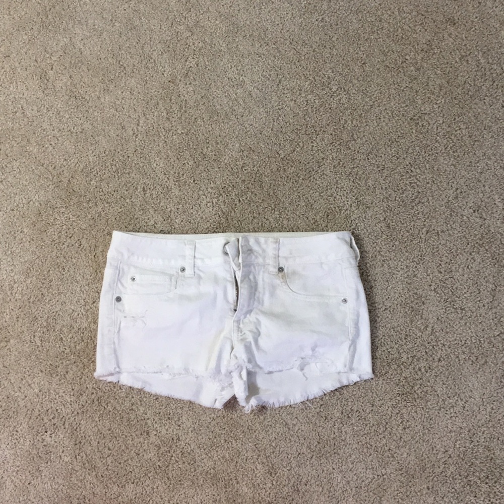 White, short cutoff jean shorts